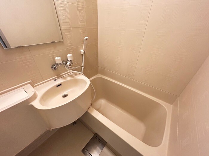 物件内観写真12　(バス／シャワールーム等)