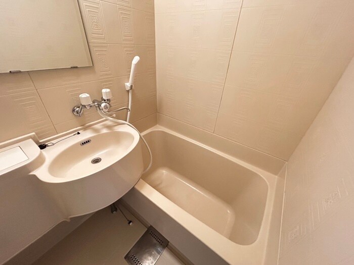 物件内観写真12　(バス／シャワールーム等)