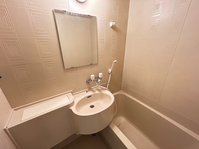 物件内観写真12　(洗面)