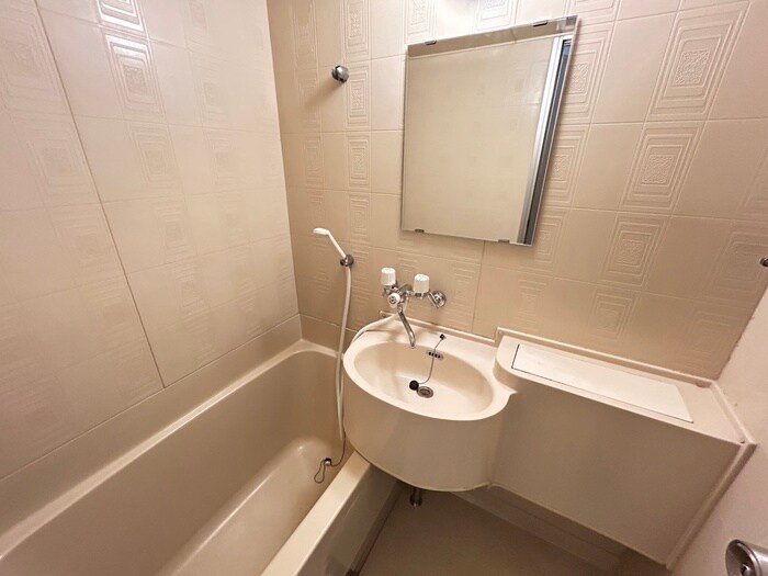 物件内観写真14　(洗面)