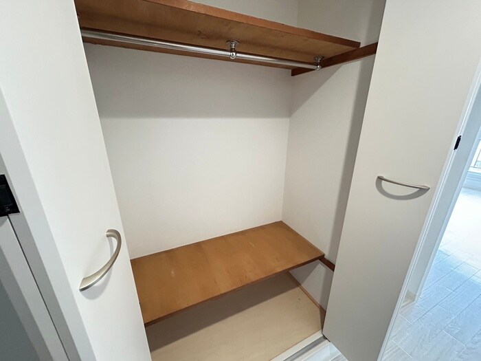 物件内観写真15　(収納)