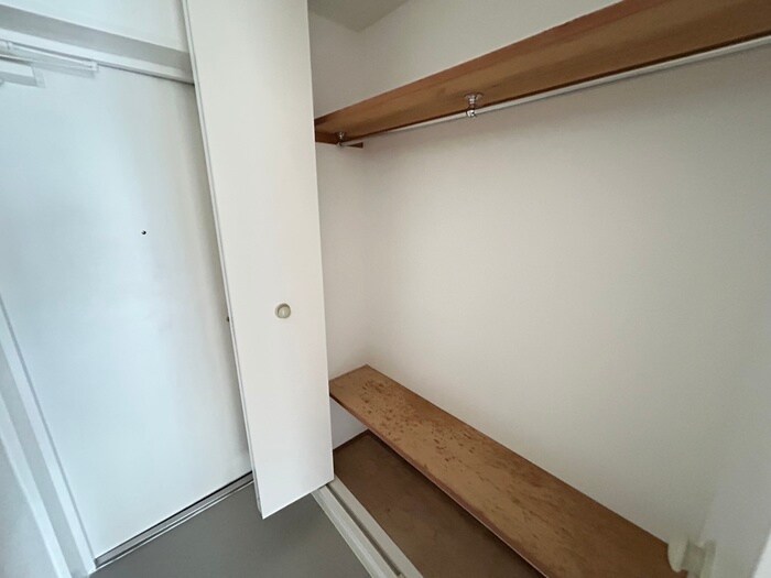 物件内観写真16　(収納)