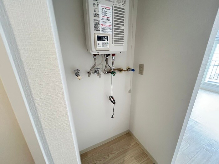 物件内観写真19　(洗濯機置場)