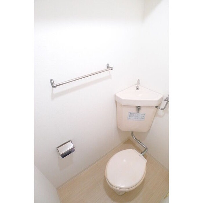 物件内観写真12　(トイレ)