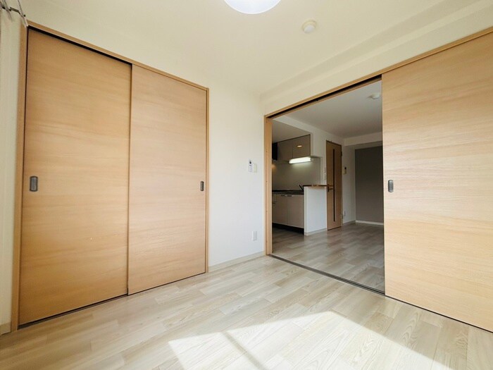 物件内観写真14　(居室)