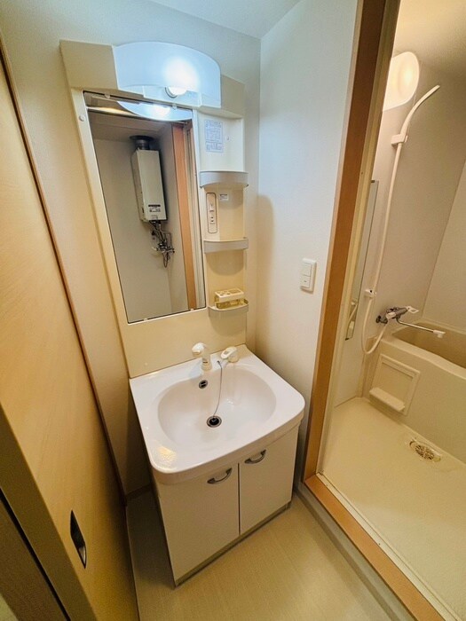 物件内観写真18　(洗面)