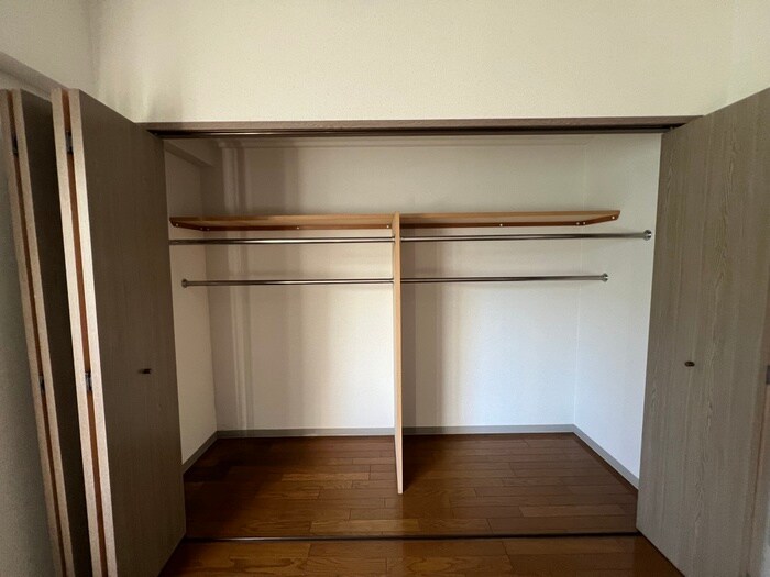物件内観写真11　(収納)