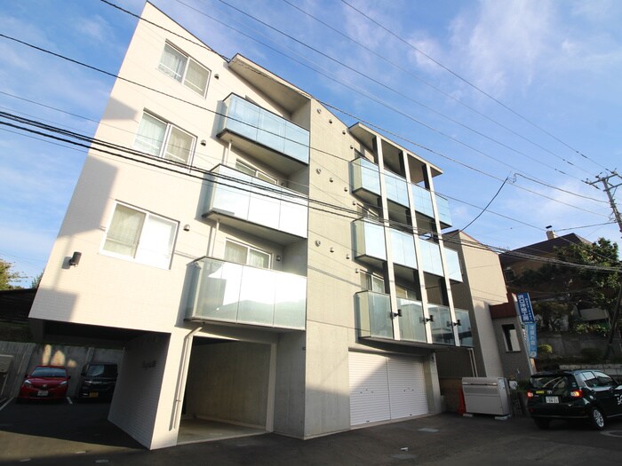 物件外観写真1　(外観写真)