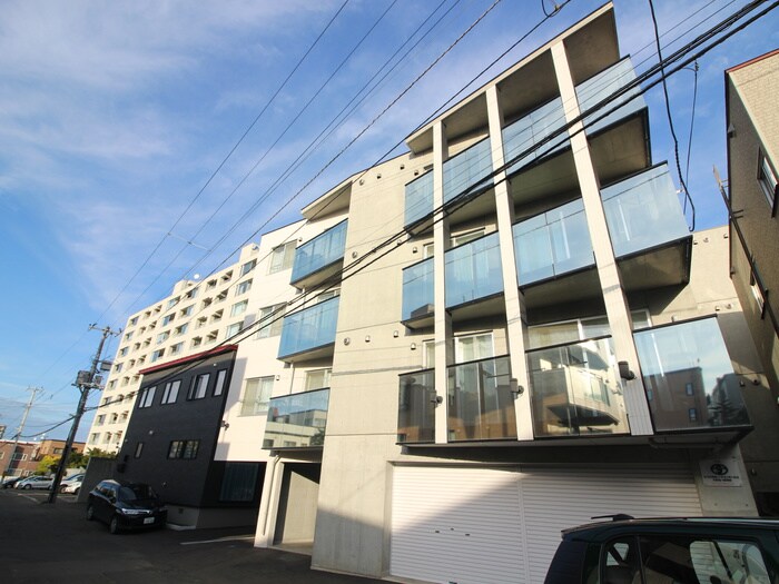 物件外観写真2　(外観写真)