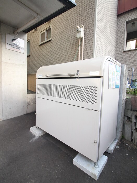 物件外観写真6　(建物設備)