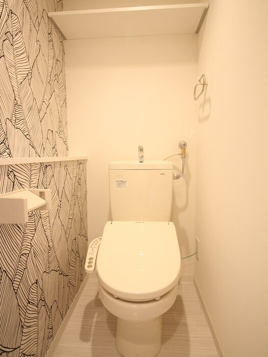 物件内観写真16　(トイレ)