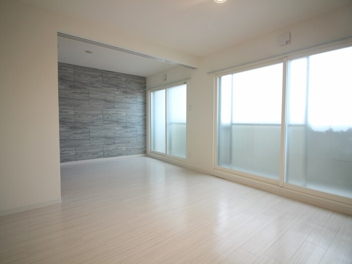 物件内観写真18　(居室)