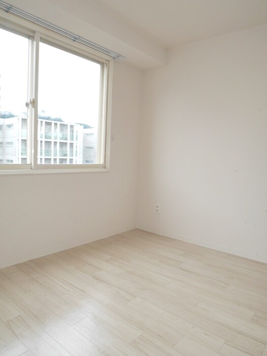 物件内観写真14　(居室)