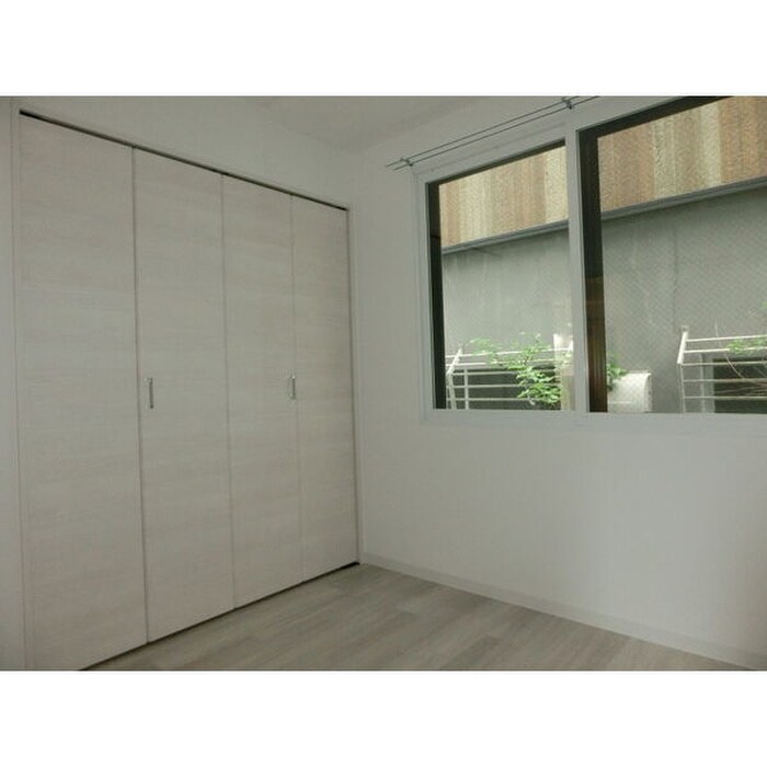 物件内観写真11　(居室)