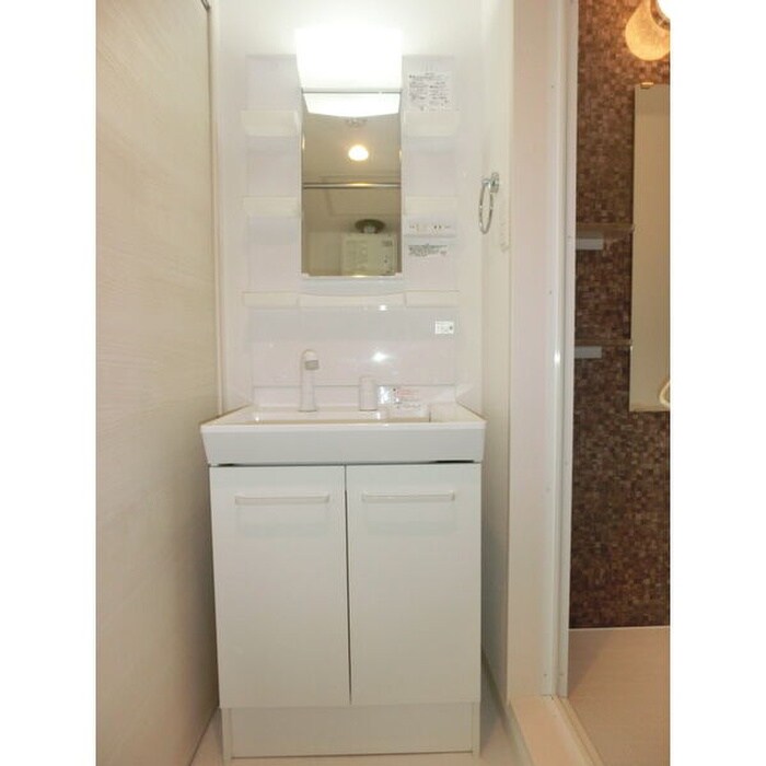 物件内観写真13　(洗面)