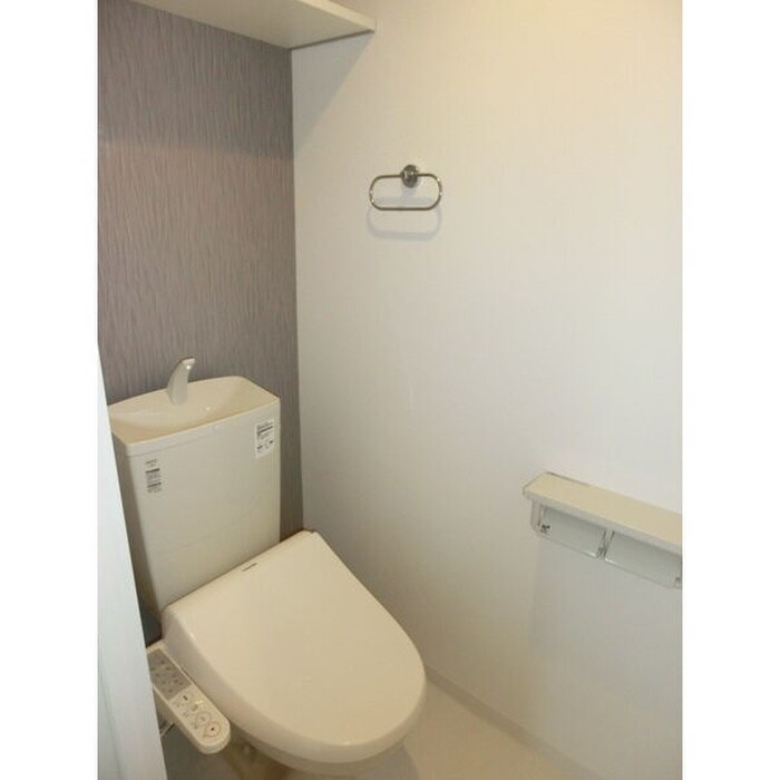 物件内観写真15　(トイレ)