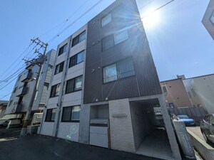 INGRESSO南7条外観写真