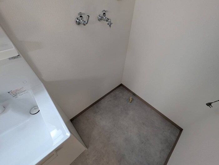 物件内観写真19　(洗濯機置場)