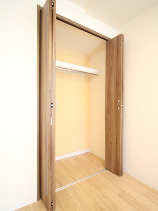 物件内観写真11　(収納)