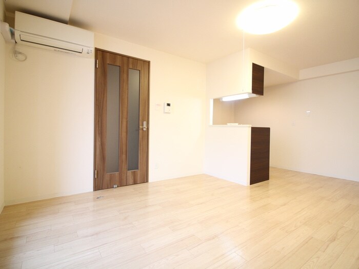 物件内観写真17　(居室)