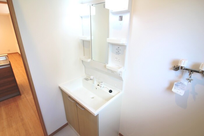 物件内観写真7　(洗面)