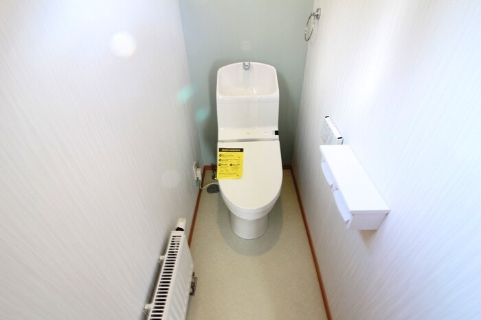 物件内観写真14　(トイレ)