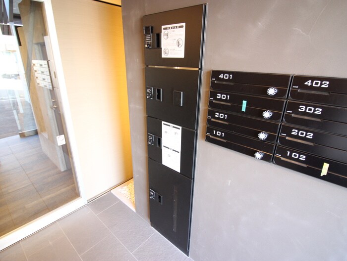 物件外観写真6　(建物設備)