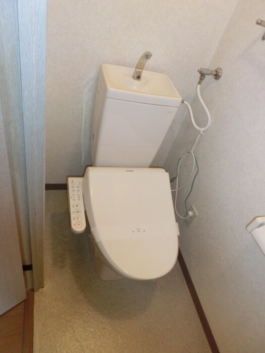 物件内観写真12　(トイレ)