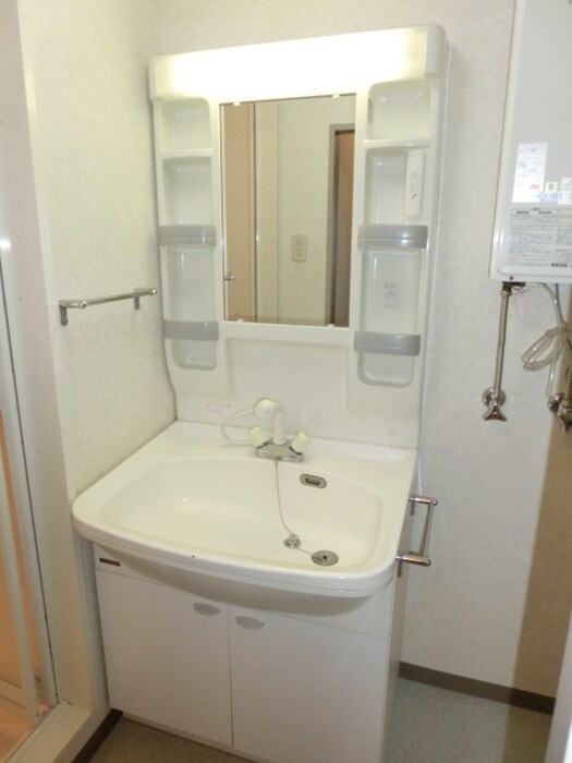 物件内観写真13　(洗面)