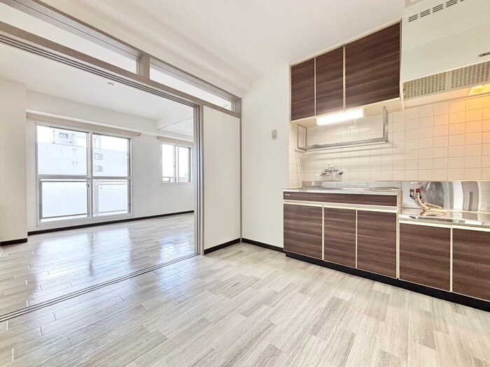 物件内観写真13　(居室)