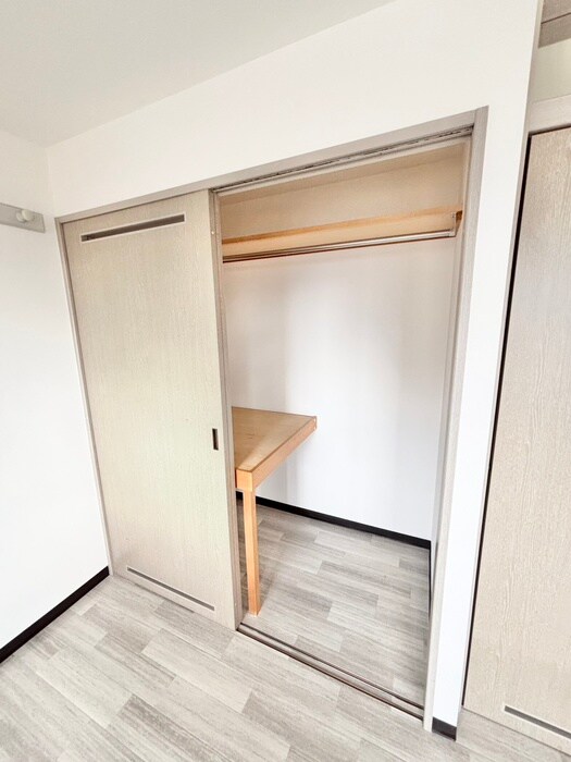 物件内観写真18　(収納)