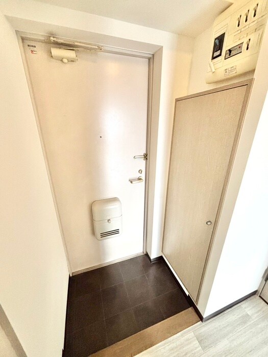 物件内観写真20　(玄関)