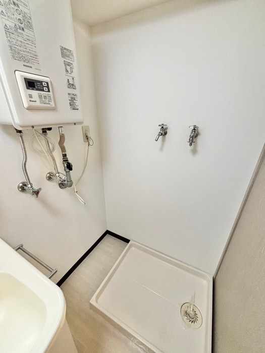 物件内観写真22　(洗濯機置場)