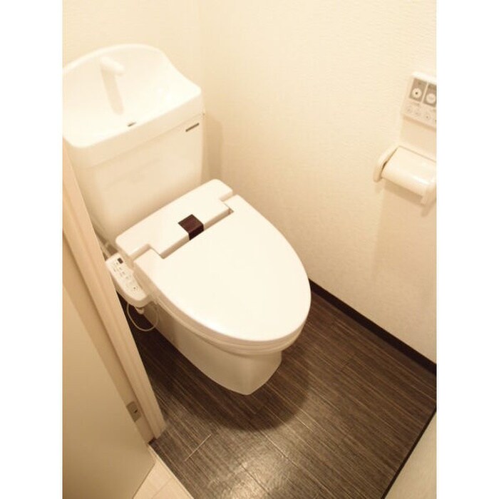 物件内観写真7　(トイレ)