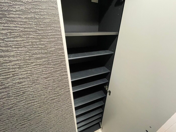 物件内観写真17　(靴箱)