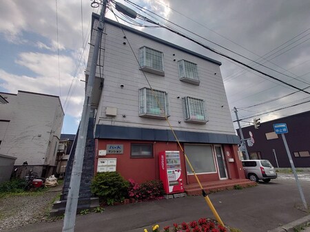バ－ドマンション外観写真