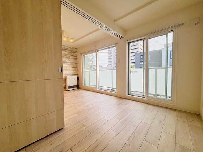 物件内観写真12　(居室)