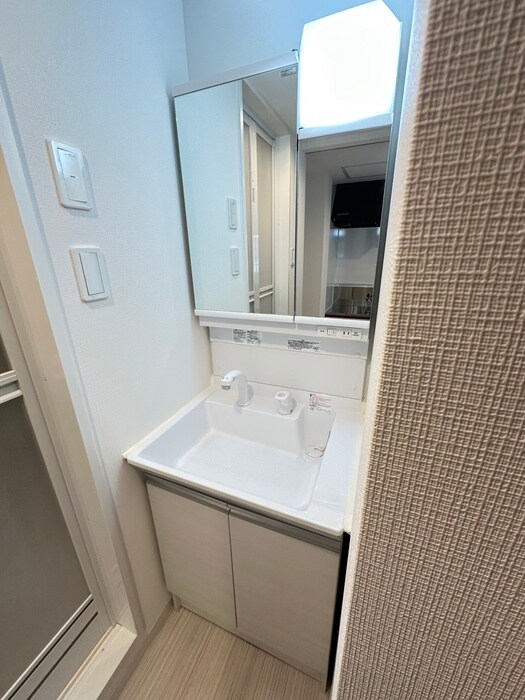 物件内観写真14　(洗面)