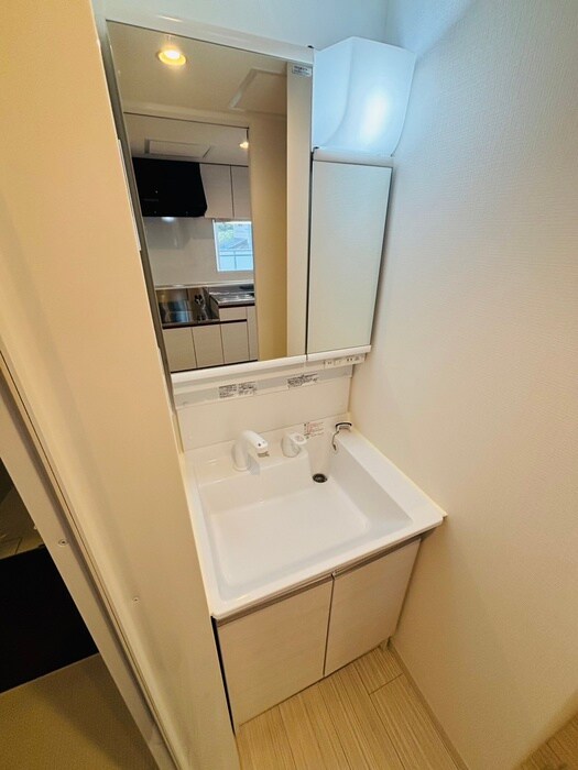 物件内観写真18　(洗面)