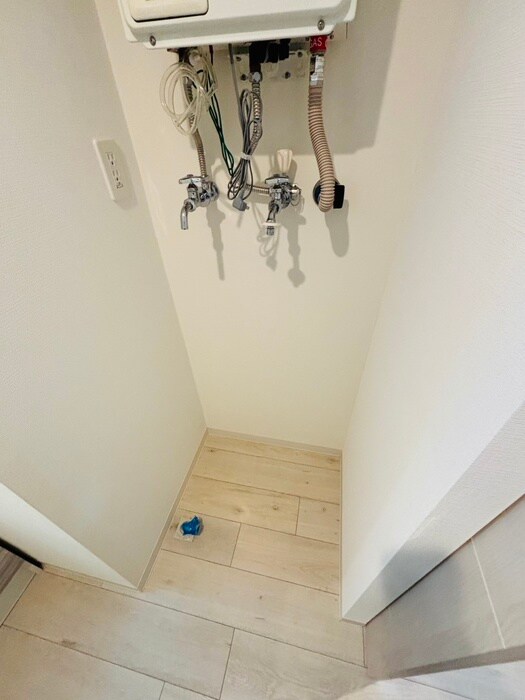 物件内観写真22　(洗濯機置場)