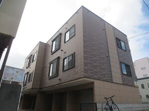 ハピネス北２条Ⅰ外観写真