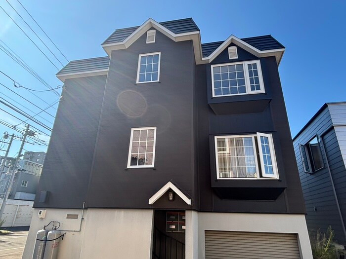 ア－バンフラット月寒東の物件外観写真