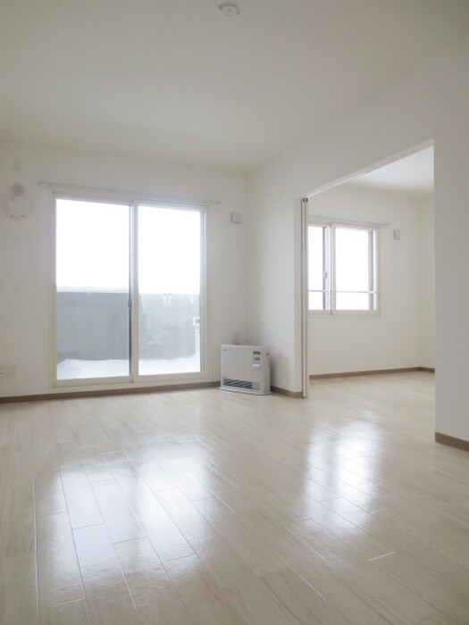 物件内観写真5　(居室)