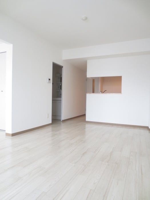 物件内観写真6　(居室)