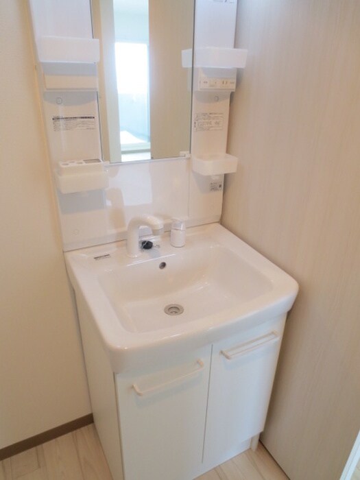 物件内観写真9　(洗面)