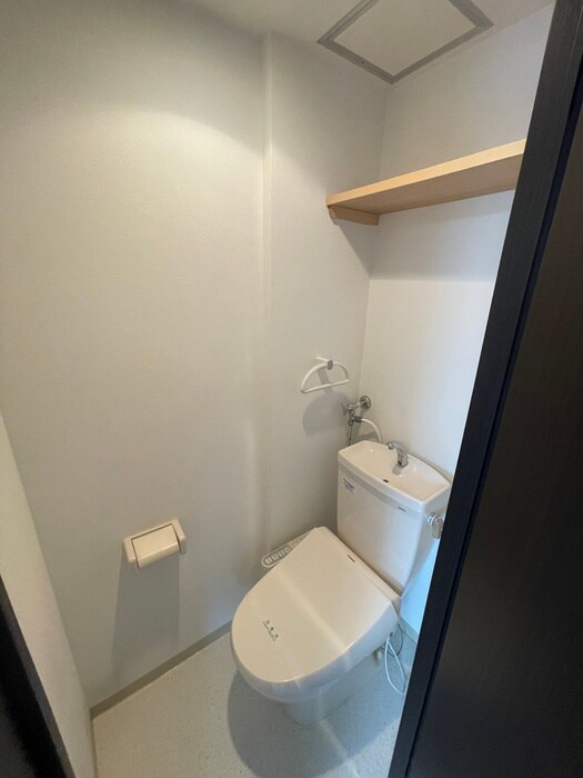 物件内観写真13　(トイレ)