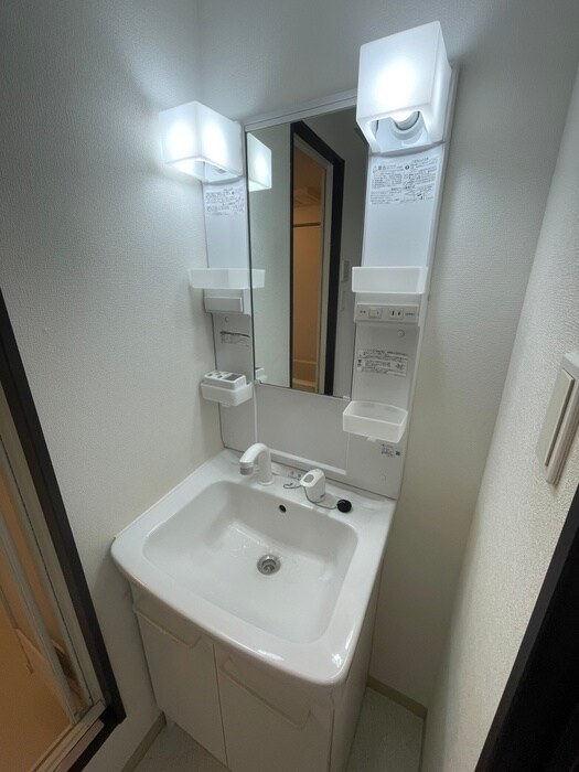 物件内観写真14　(洗面)