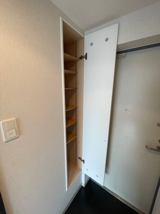 物件内観写真17　(靴箱)