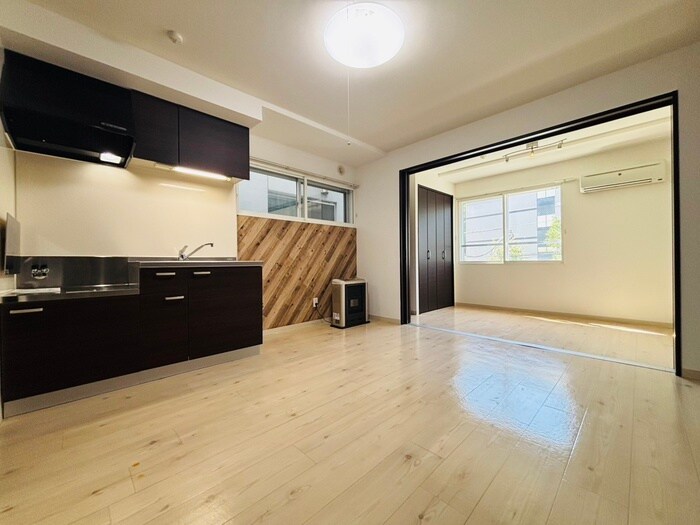 物件内観写真8　(居室)