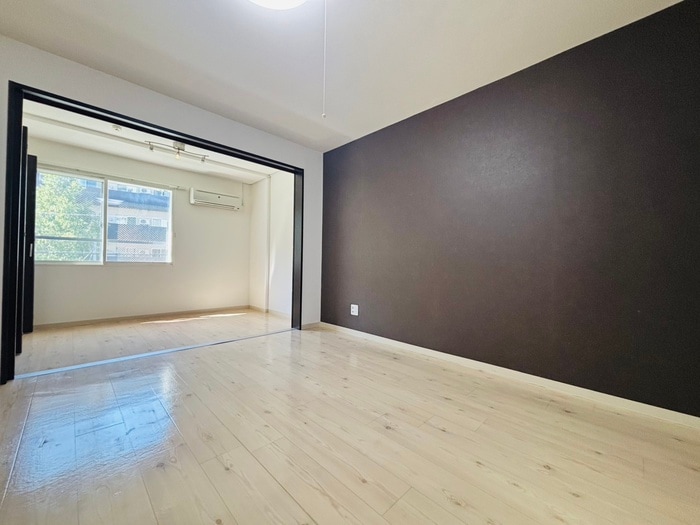 物件内観写真10　(居室)